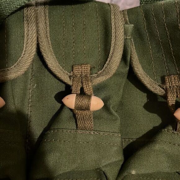 VTG 10 Pocket Military Army Green Canvas Vest Belt Old ammo ARMY belt EUC - Picture 2 of 6